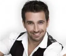 Thanos Petrelis - TH4.jpg