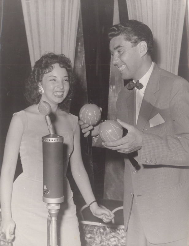 Zuzka Lonská - lonska_kratochvil_1958_smotlak.jpg