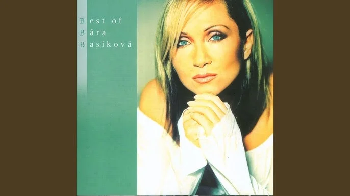 Bára Basiková - hq72022.jpg