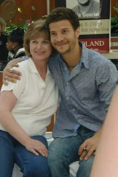 Justin Guarini - picture16.jpg