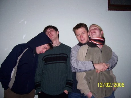 Can Illusion Bees - 874ab6277c.jpg