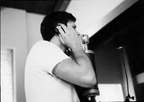 Angels & Airwaves - Tomvocals.jpg