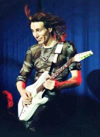 Steve Vai - vaisteve.jpg