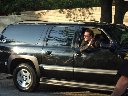 U2 - 141173921_3b3651e68e.jpg