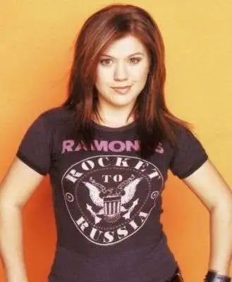 Kelly Clarkson - 46786.jpg