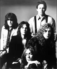 Black Crowes - p03317n04n2.jpg