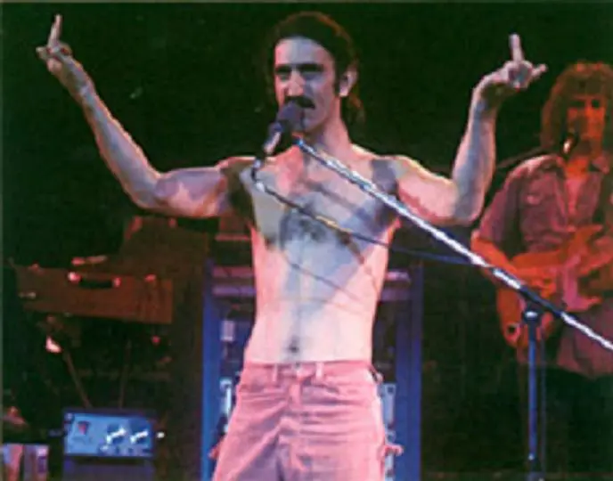 Frank Zappa - 18.jpg