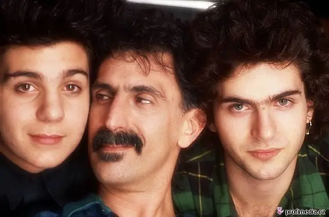 Frank Zappa - KOT110ae6_zappas.jpg