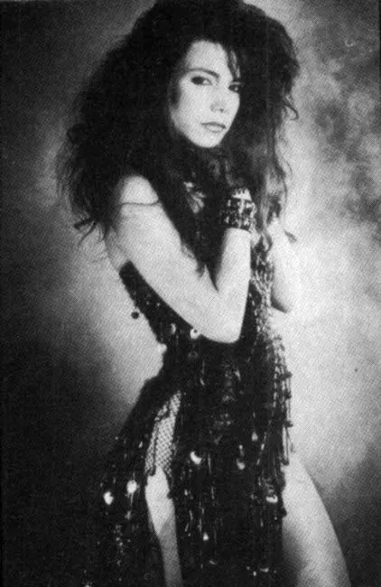 Lee Aaron - aaron14.jpg