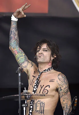 Mötley Crüe - 1692876.gif