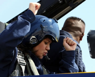 Kelly Clarkson - 22.jpg