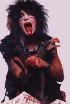 Mötley Crüe - nikki02024.jpg