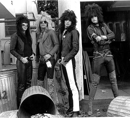 Mötley Crüe - Motley80Trash.jpg