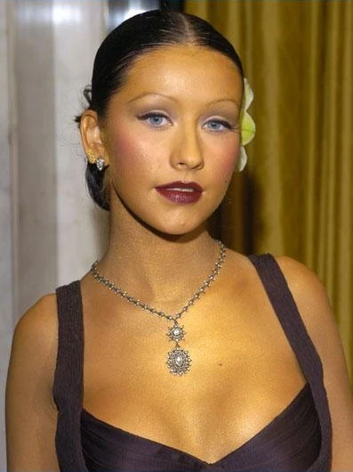 Christina Aguilera - charity_14aguilera.jpg