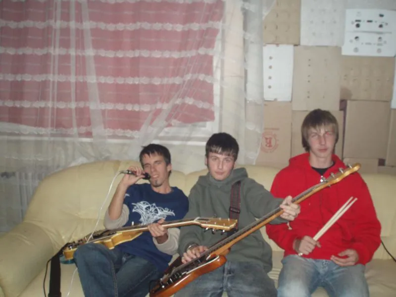 Ešte Nie - kapela2.jpg