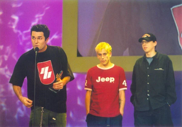 Inekafe - Ine_kafe_02.jpg