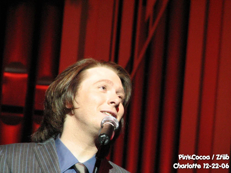 Clay Aiken - 118534315-L.jpg