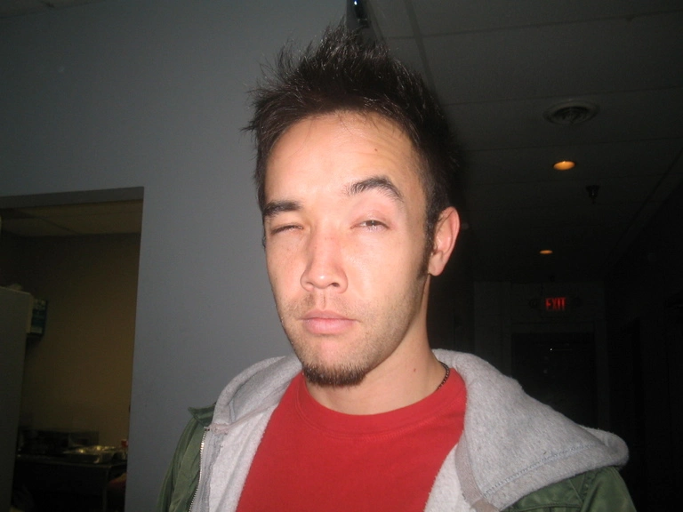 Hoobastank - t073.jpg
