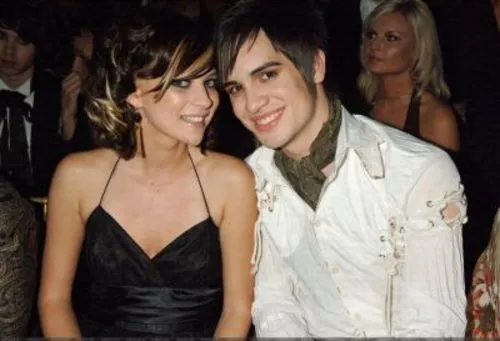 Panic! At The Disco - 43262_Brendon_and_His_Girlfriend--.jpg