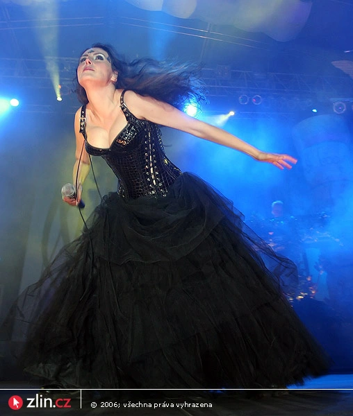 Within Temptation - 2da5fb44_b_6_0456_masters_of_rock_b.jpg