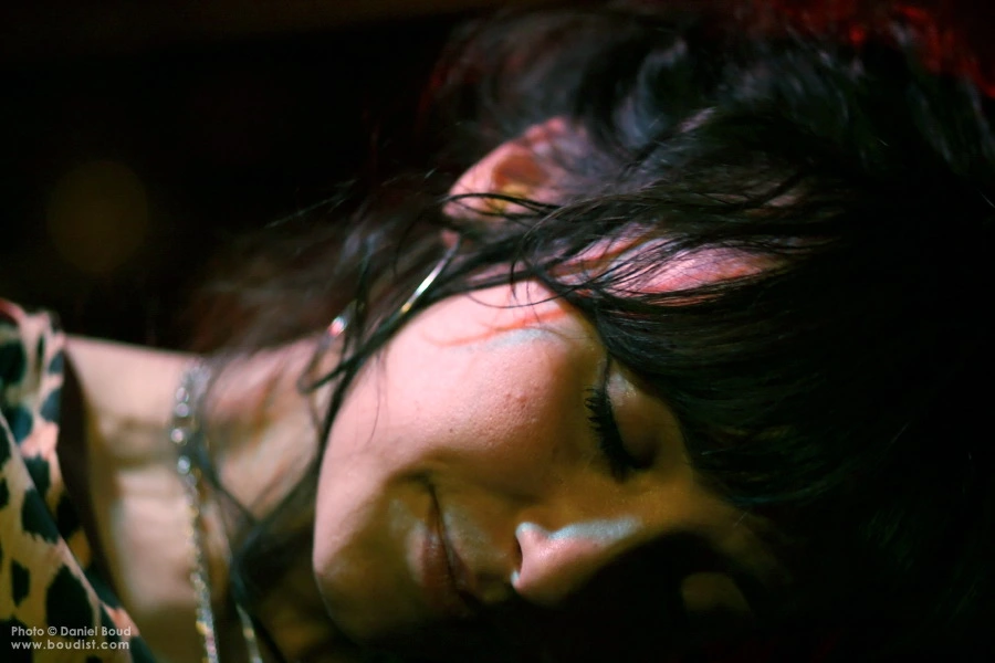 Howling Bells - howling-bells-009.JPG