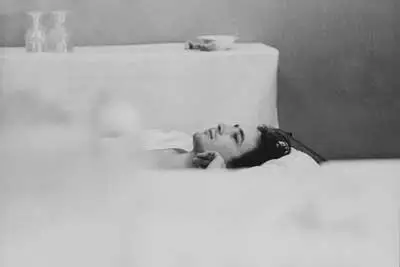 Jeff Buckley - Jeff-Buckley-lying-down400.jpg