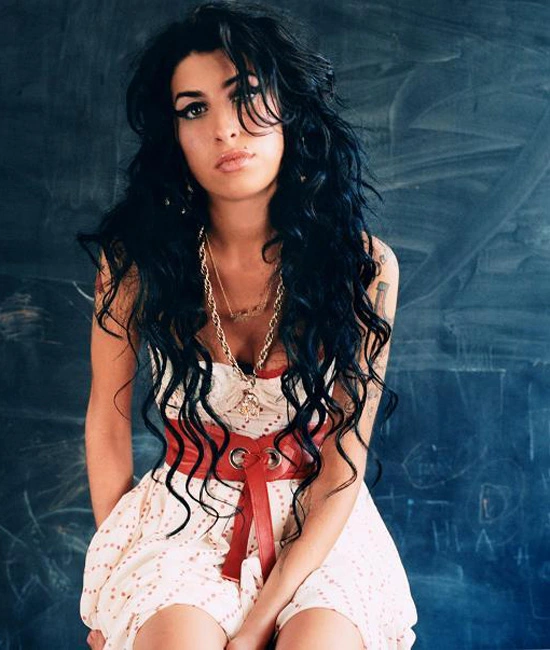 Amy Winehouse - 13.jpg