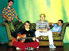 Wheatus - wheatus_2006_240x180.gif