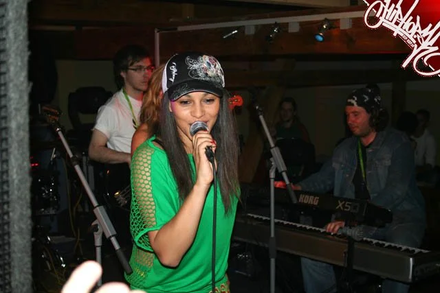 Tina - 013.jpg