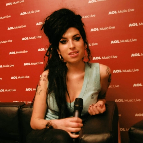 Amy Winehouse - 50.jpg