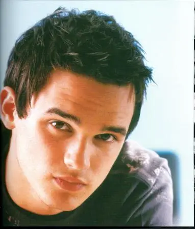 Gareth Gates - garethgates10.jpg