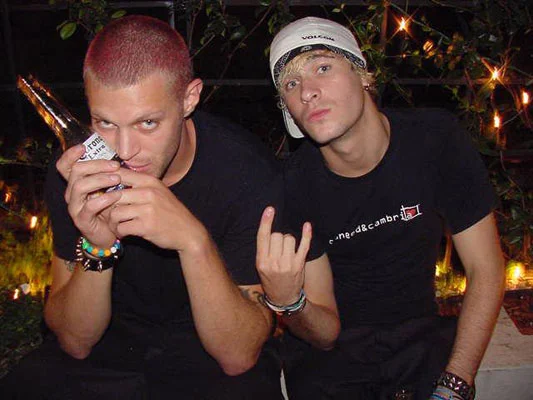 Start Trouble - TroubleIsLukeAllan.jpg