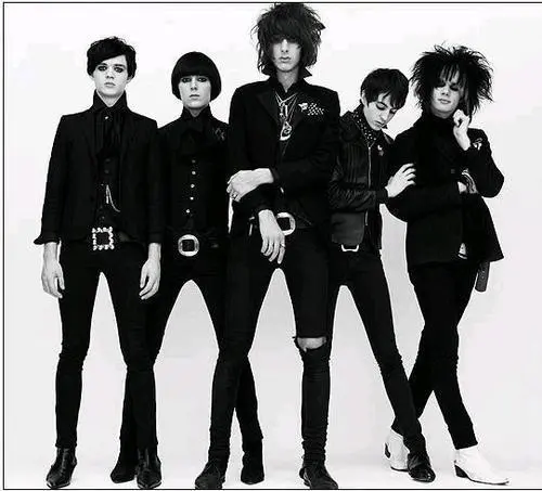Na festivale vystúpia i The Horrors či Anna Calvi