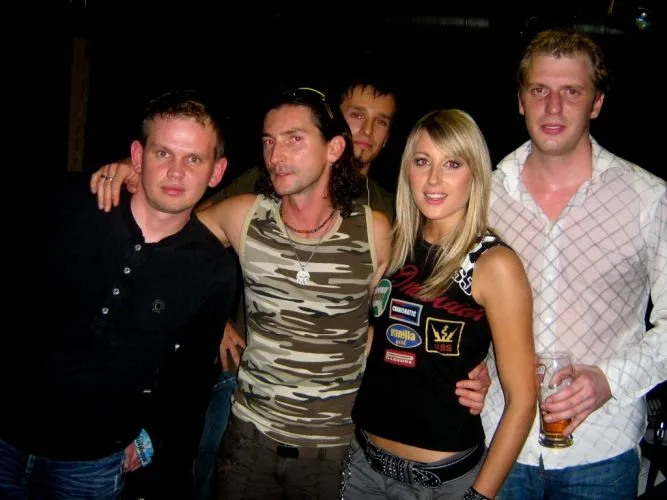 Anawi - naozzay1.jpg