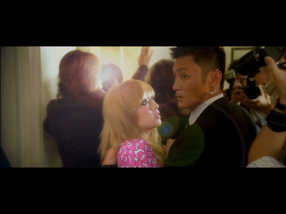 Ayumi Hamasaki - 10025231150rk5.jpg