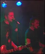 Span - span_live4_150.jpg