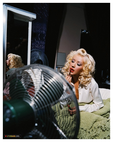 Christina Aguilera - 03.jpg