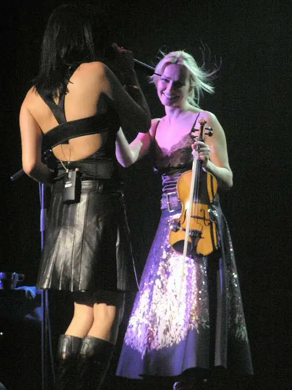 Corrs - sharon0133.jpg