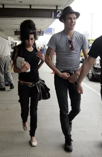 Amy Winehouse - 57.jpg