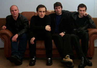 Nocadeň - Uväznení v sebe