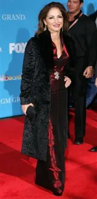 Gloria Estefan - gloriaestefan_billboard2004.jpg